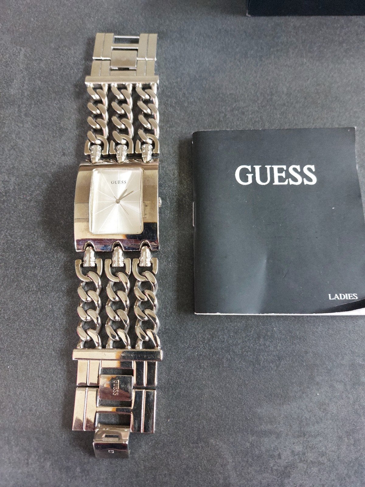 Guess, Enlèvement ou Envoi
