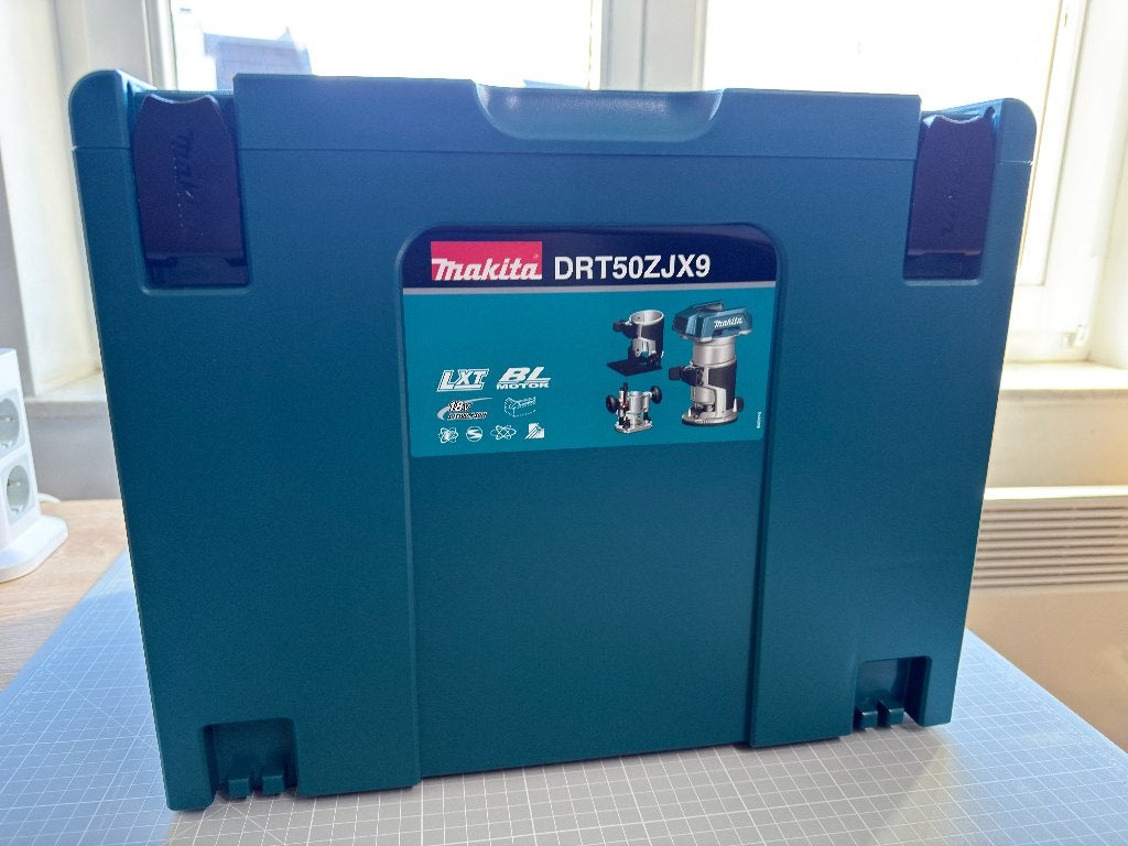 Défonceuse/Affleureuse Makita DRT50ZJX9, Doe-het-zelf en Bouw, Gereedschap | Freesmachines, Nieuw, Accu, Overige soorten, Ophalen