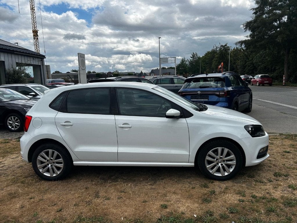 Volkswagen Polo confortline 1.2 tsi 06/2017 91000KM, Autos, 1197 cm³, Achat, Euro 6, Entreprise