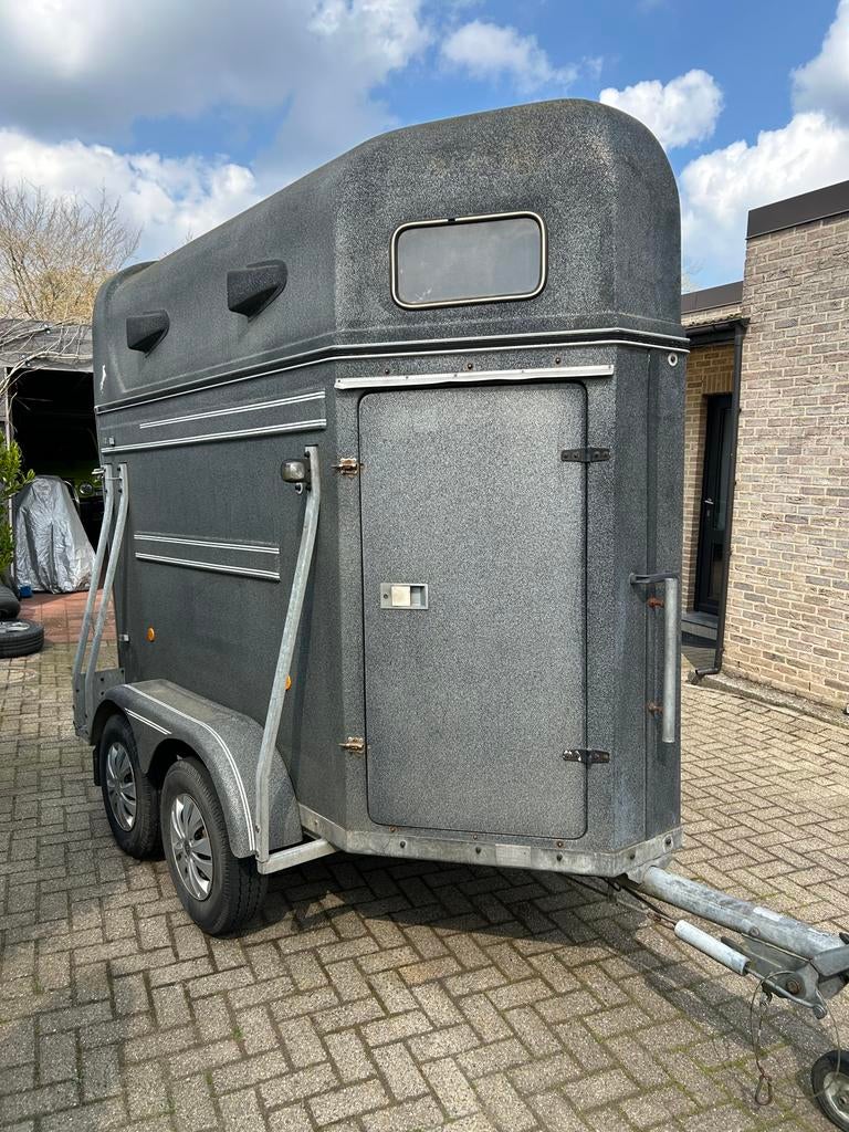 Paardentrailer B-rijbewijs, Dieren en Toebehoren, Ophalen, Gebruikt, Polyester, 1½-paards trailer