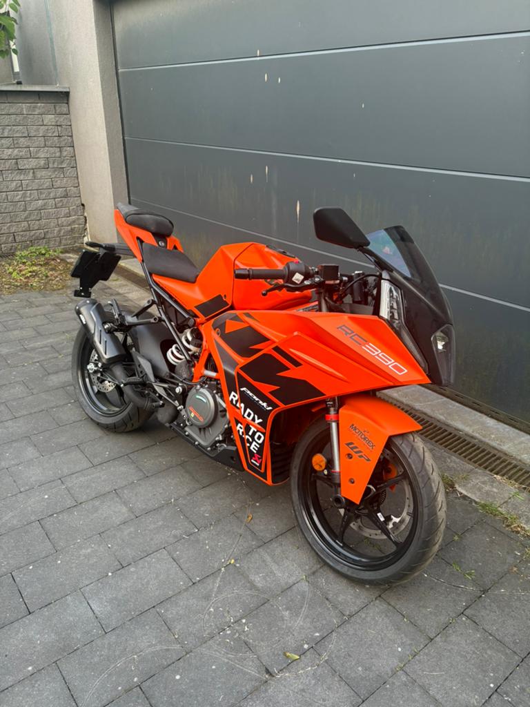 KTM RC 390 2024 RC ORANGE // ENCORE EN RODAGE ( 600km ), Motoren, Particulier
