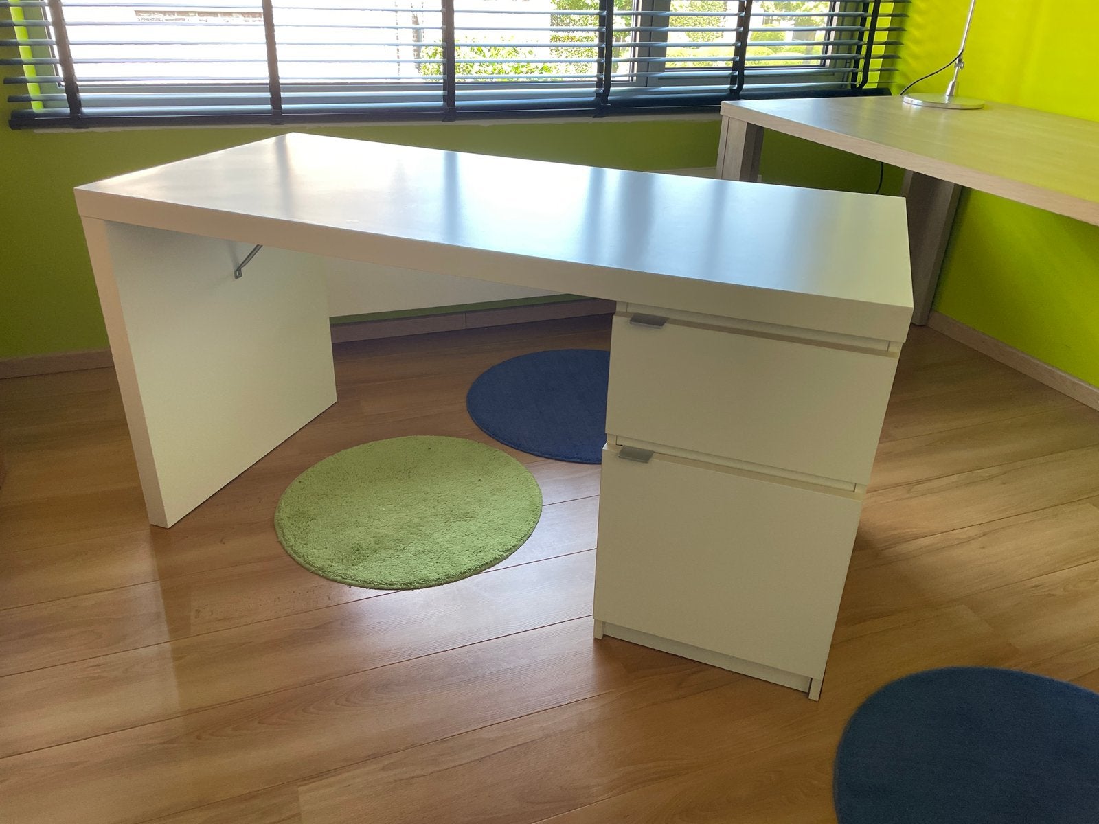 Bureau blanc, Maison & Meubles, Bureaux, Comme neuf, Bureau d'écolier, Autres marques, Moderne, Panneau de particules ou MDF, Blanc