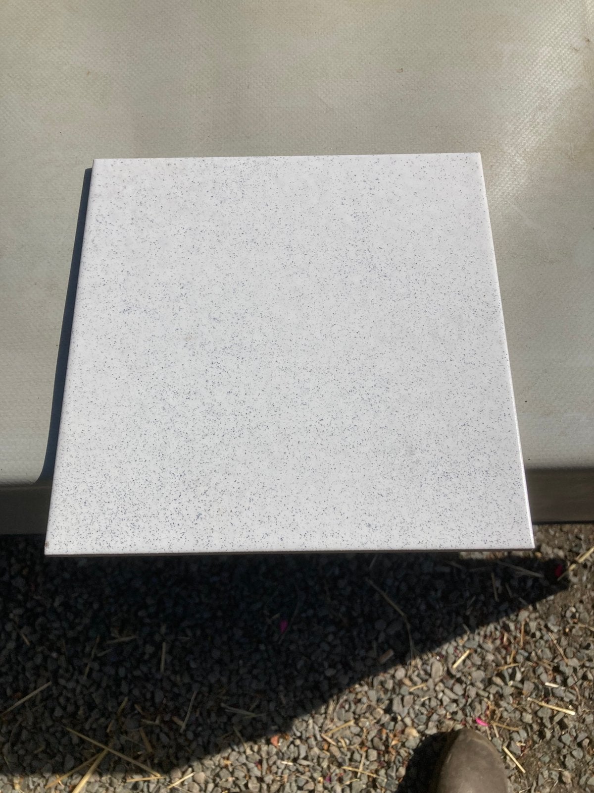 Carreaux blancs GRATUITS, Enlèvement, Comme neuf