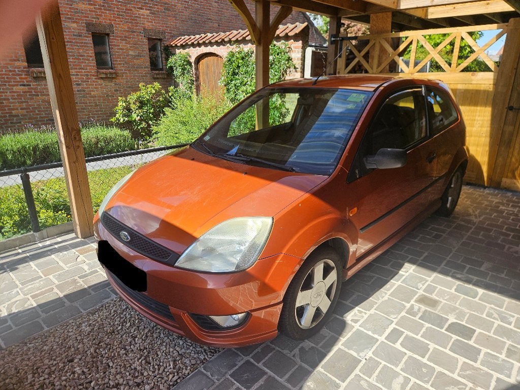Ford Fiesta 1.4 diesel, Auto's, Ford, Voorwielaandrijving, Stof, 50 kW, Overige kleuren