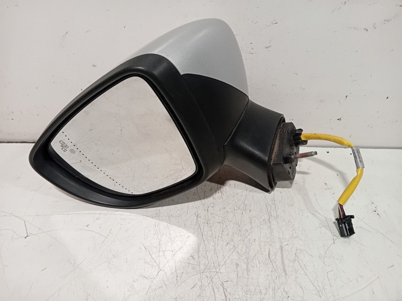 Spiegel buiten links elektrisch Renault Captur, Onderdelen@venauto.nl, Van der Ven Autorecycling B.V., Gebruikt, Ettenseweg 76, 4706 PB Roosendaal, The Netherlands