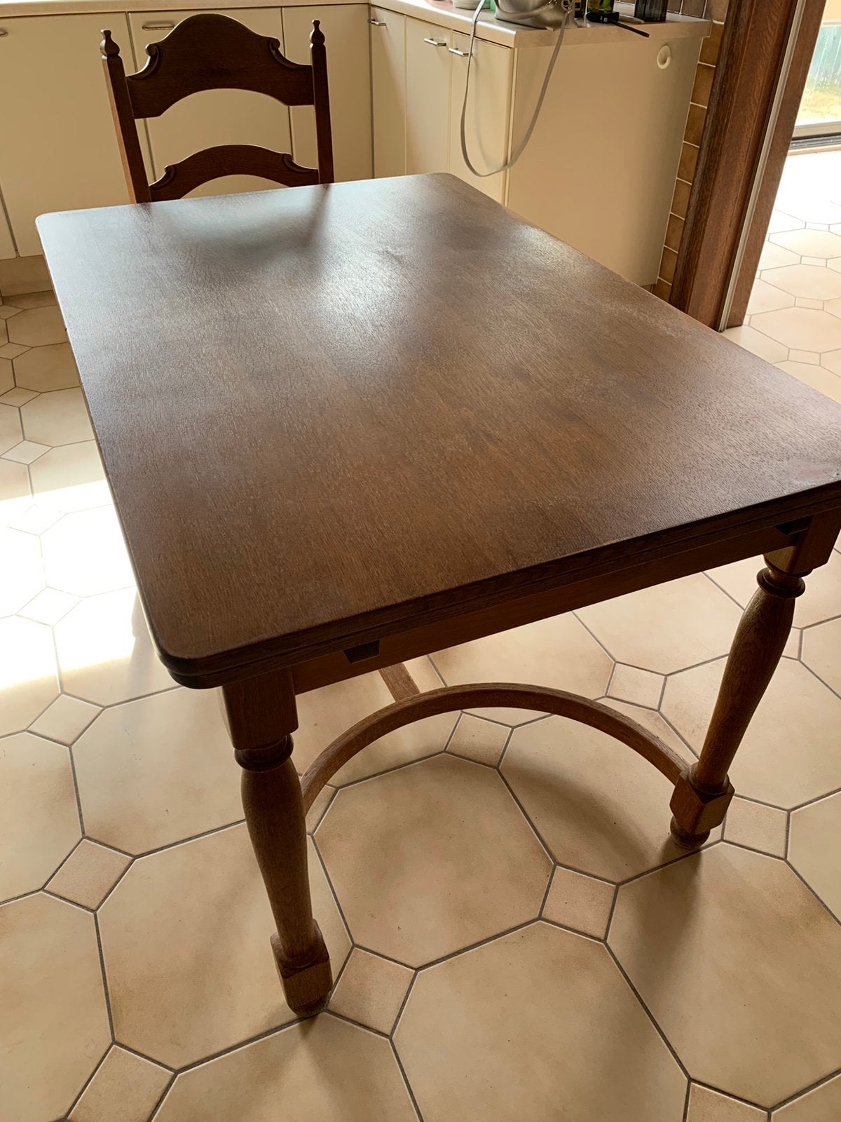 Tafel eik 1.20 m. Uitschuifbaar tot 2,20 m, Ophalen