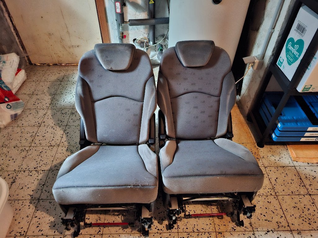 Peugeot 807 - Citroën C8 - Fiat Ulysse: 2 zetels 3de rij, Enlèvement, Utilisé, Citroën