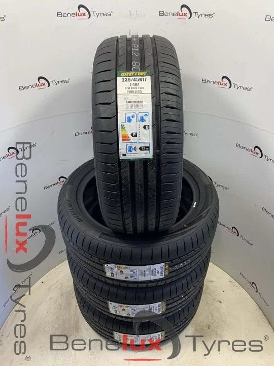 NIEUW 235/45ZR17 235/45R17 235/45 ZR17 R17 235/45/17 2354517, Auto-onderdelen, Ophalen, -, -, Nieuw