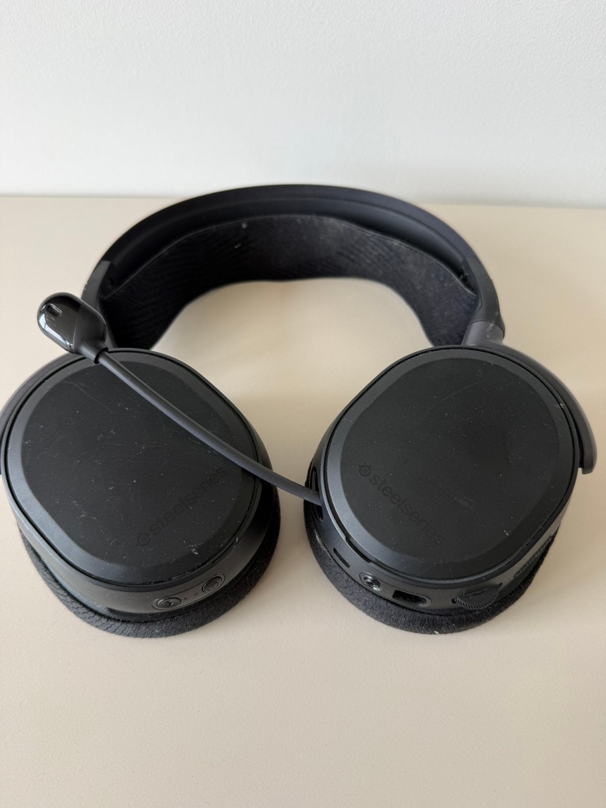 Gaming headset Steelseries arctis pro wireless, Audio, Tv en Foto, Hoofdtelefoons, Op oor (supra aural), Zo goed als nieuw, Draadloos
