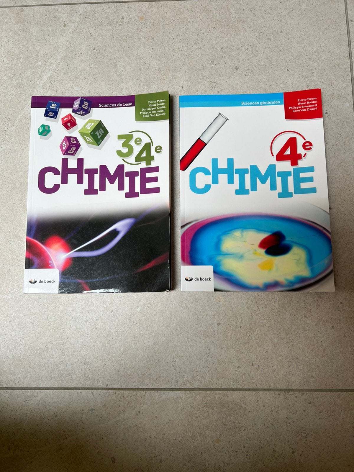 Livres de 3 et 4 ème + un de 4 ème chimie., Enlèvement ou Envoi, Comme neuf, Autres niveaux