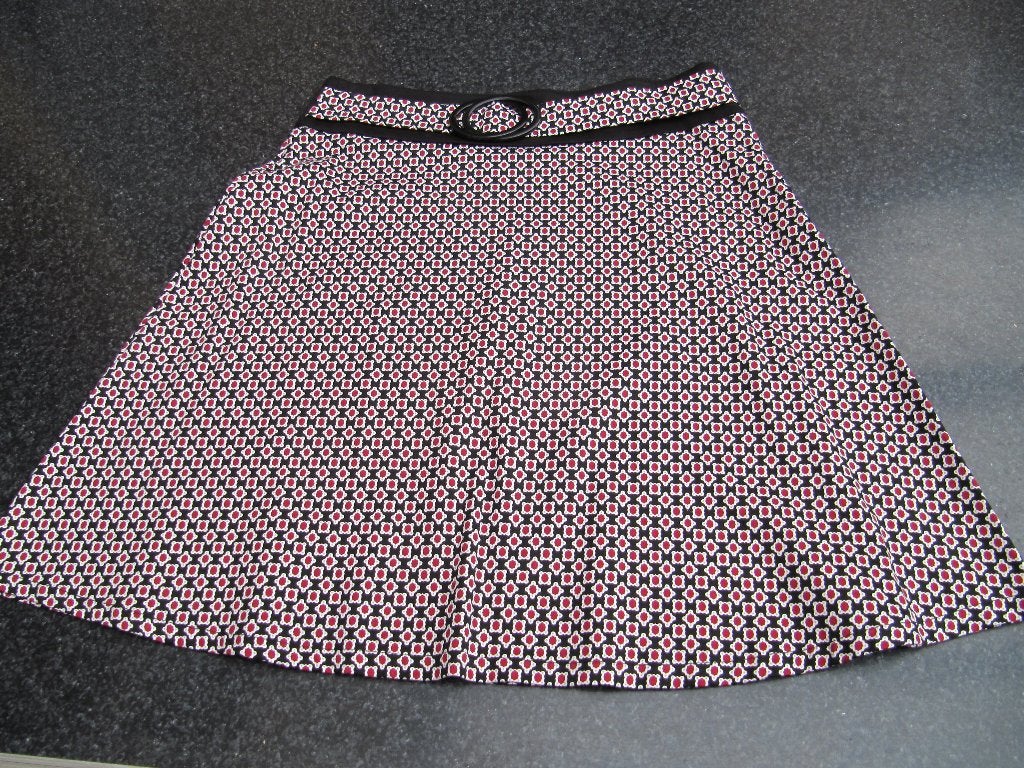 rok Lola & Liza, nieuw 36 zwart wit rood, Lola & Liza, Nieuw, Ophalen of Verzenden, Maat 36 (S)
