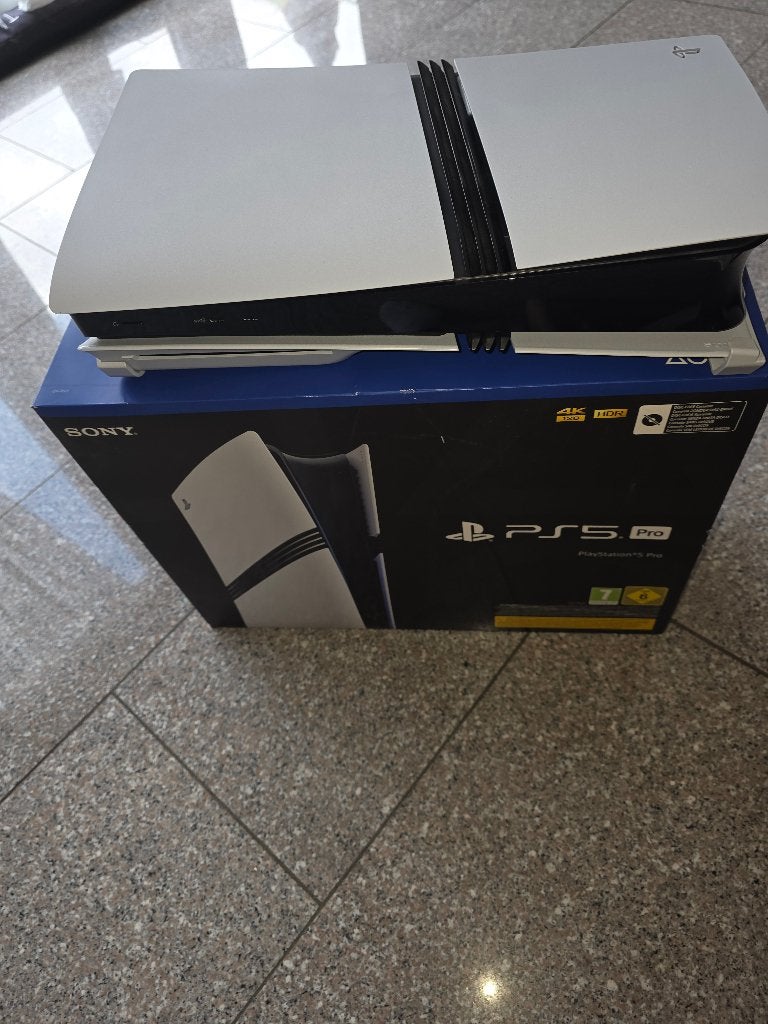 Ps5 pro, Consoles de jeu & Jeux vidéo, Enlèvement ou Envoi, Comme neuf