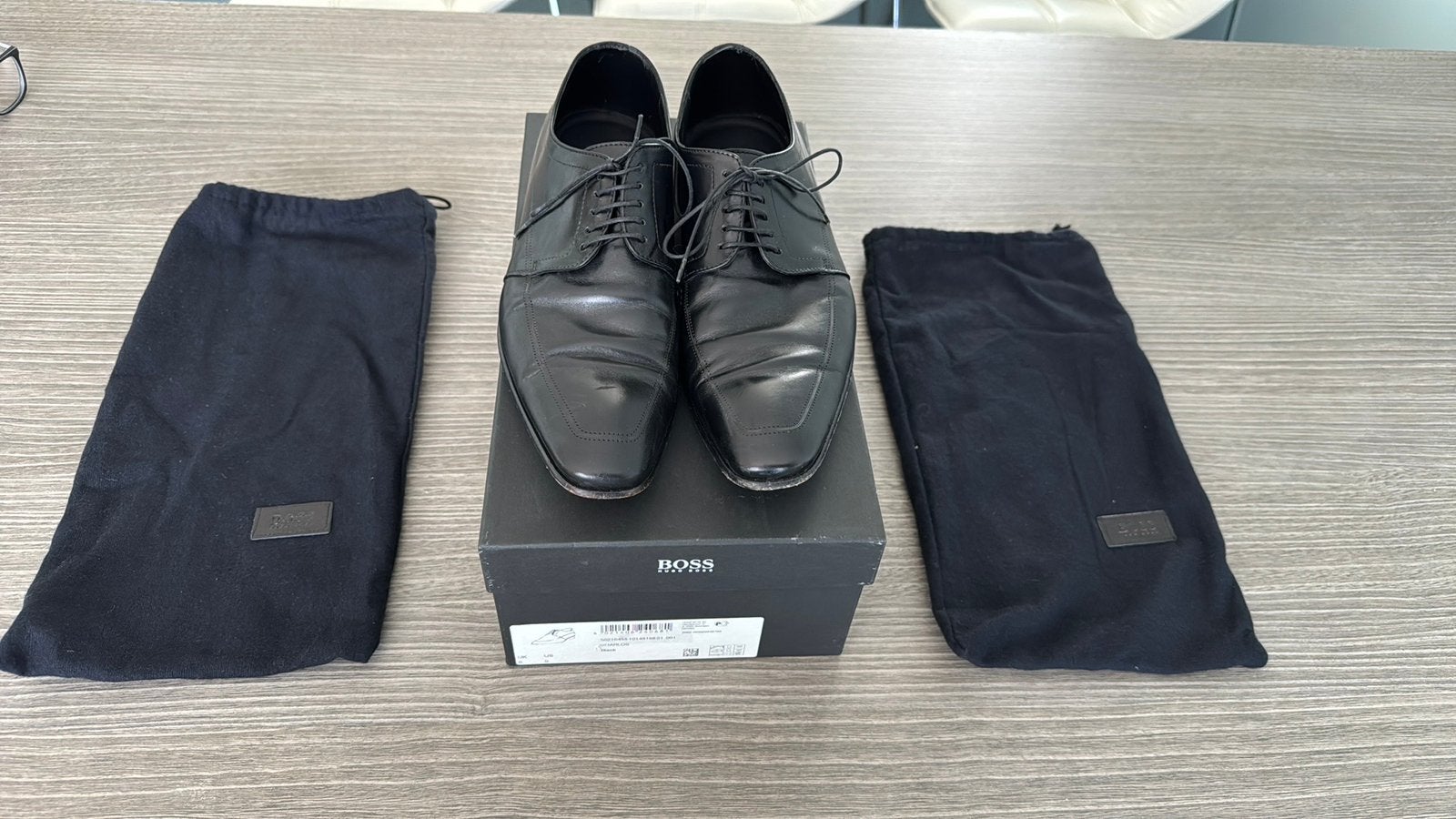 Chaussures de costume HUGO BOSS, Enlèvement, Comme neuf