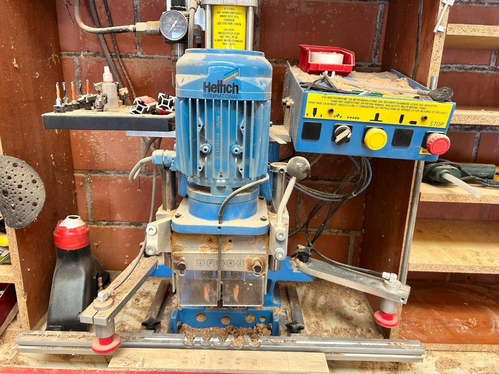 Machines hettich pour charnière et trou de taquet de meubles, Enlèvement, Utilisé