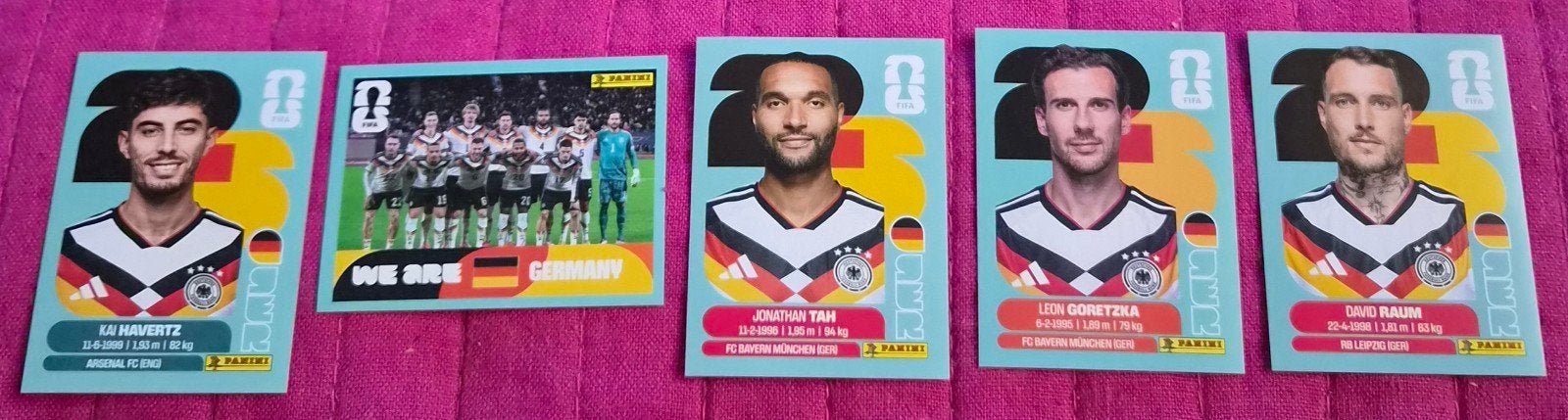 Lot de stickers Panini Coupe du Monde 2026 par pays à vendre, Envoi