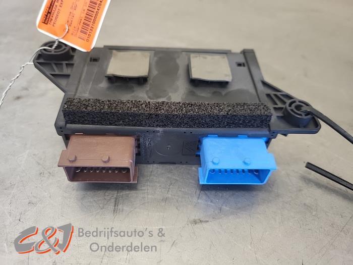Trekhaak Module van een Peugeot Expert, Gebruikt, -, -, Ophalen of Verzenden