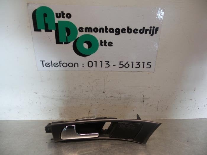 Poignée portière 4portes avant gauche d'un Audi A6 (A6 97-, -, Audi, Utilisé, -
