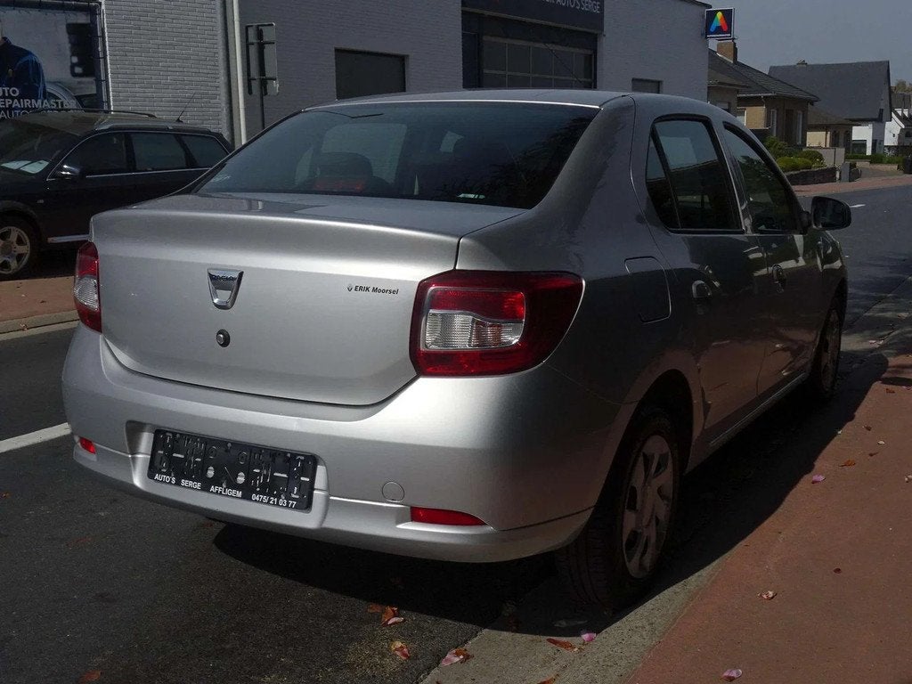 Dacia Logan Logan 1.2i Laureate, Autos, 4 portes, Entreprise, https://public.car-pass.be/vhr/7dadb05a-9ef7-4765-9a18-a8d291b7734b