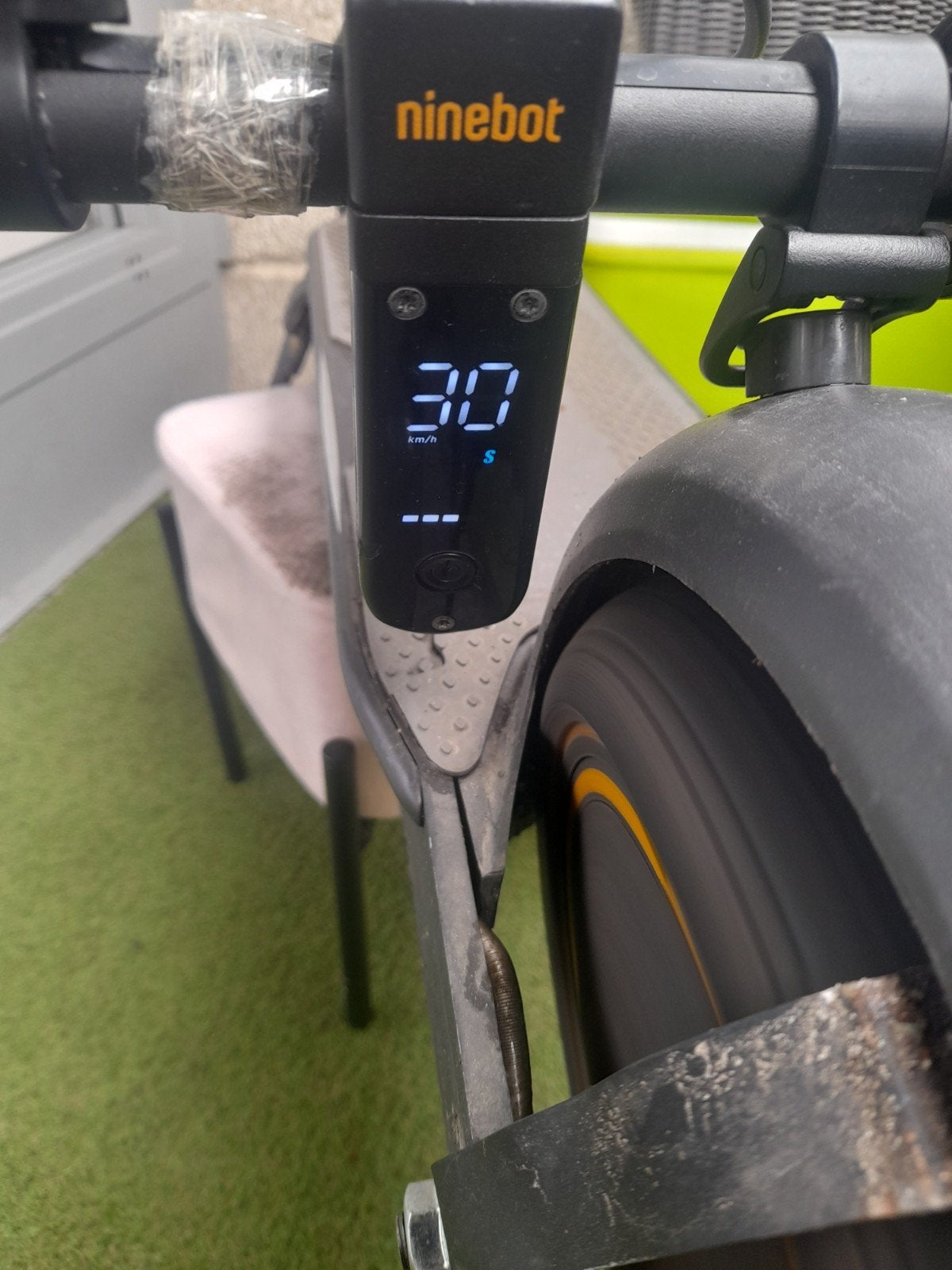 Montage pneu Trottinette électrique