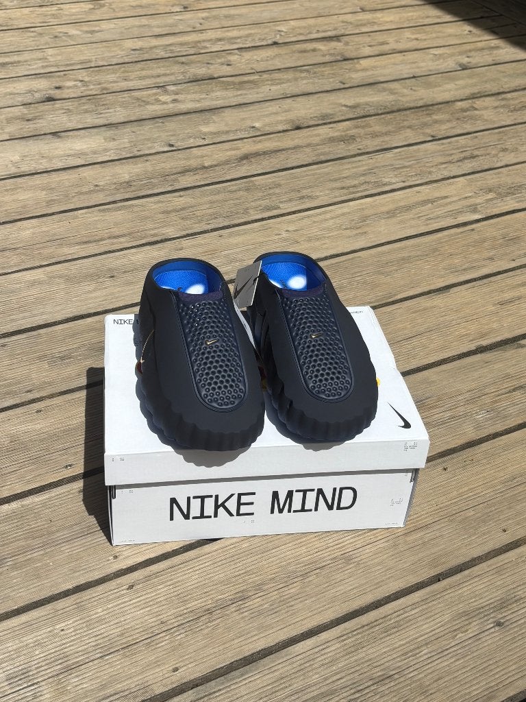 Nike Mind 001 zwartgeblakerd blauw/metaalkoper — 46.12 US, Blauw, Nike, Nieuw, Ophalen of Verzenden