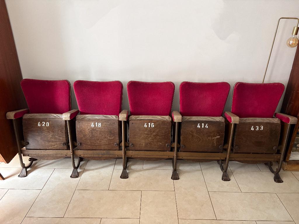 vintage cinemastoelen, Antiquités & Art, Antiquités | Meubles | Chaises & Canapés, Enlèvement