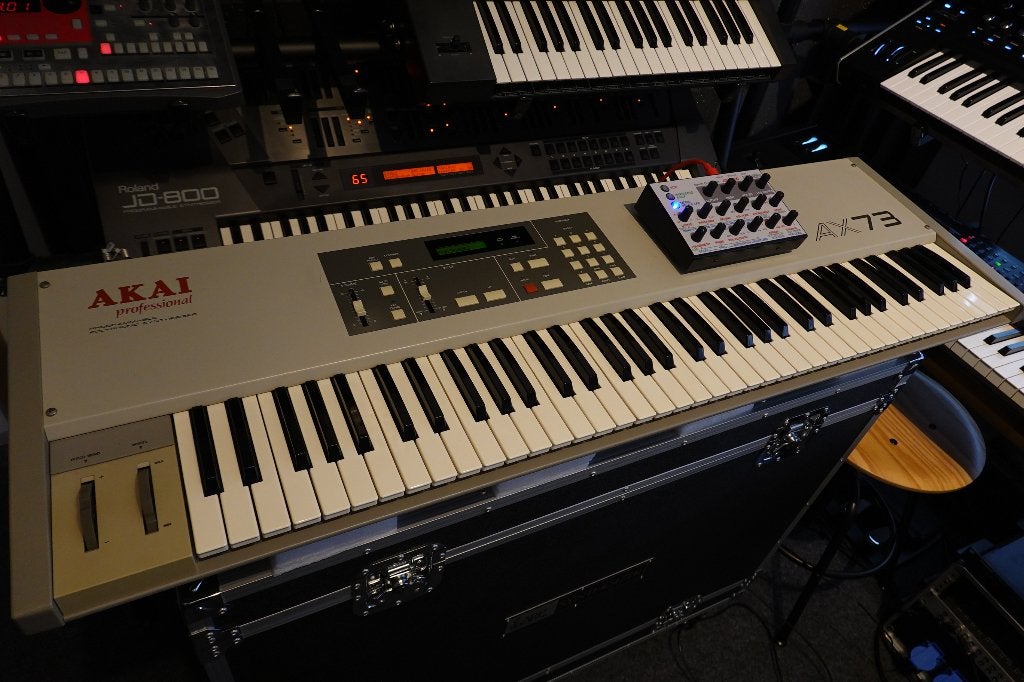 Akai AX-73 + Tauntek Update + Stereoping Programmer, Muziek en Instrumenten, Synthesizers, Overige aantallen, Zo goed als nieuw