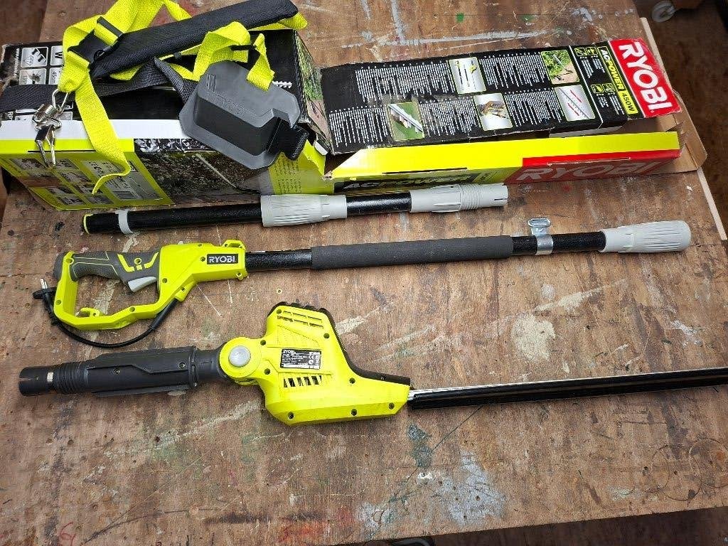 Ryobi ( Verlengde ) heggenschaar RPT 4545E, Tuin en Terras, Heggenscharen, Ophalen, Gebruikt, Elektrisch, Ryobi