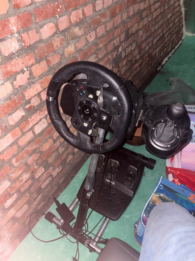 Logitech G920 Driving Force Racing Wheel., Ophalen