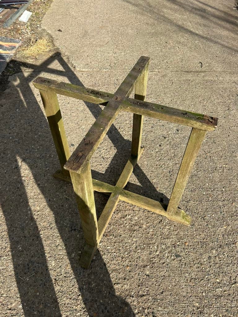 Onderstel tuintafel, Tuin en Terras, Ophalen, Zo goed als nieuw