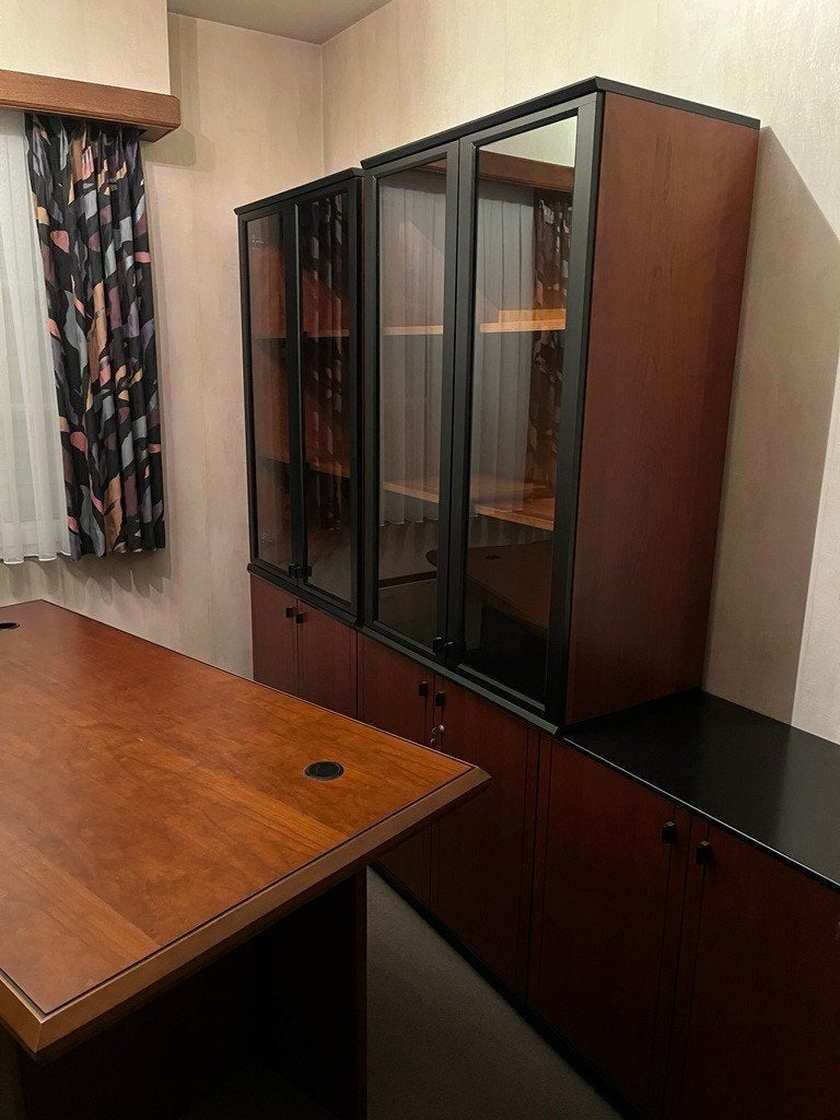 Volledige bureau-inrichting - 5 kasten + bureau, Huis en Inrichting, Bureaus, Ophalen, Gebruikt, Hout, Vintage