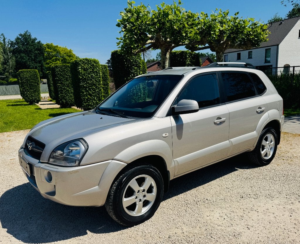 BELLE HYUNDAI TUSCSON 2.0CRDI AUTOMATIQUE  SEUL 42 000 KM, 100 kW, Argent ou Gris, Entreprise, Carnet d'entretien