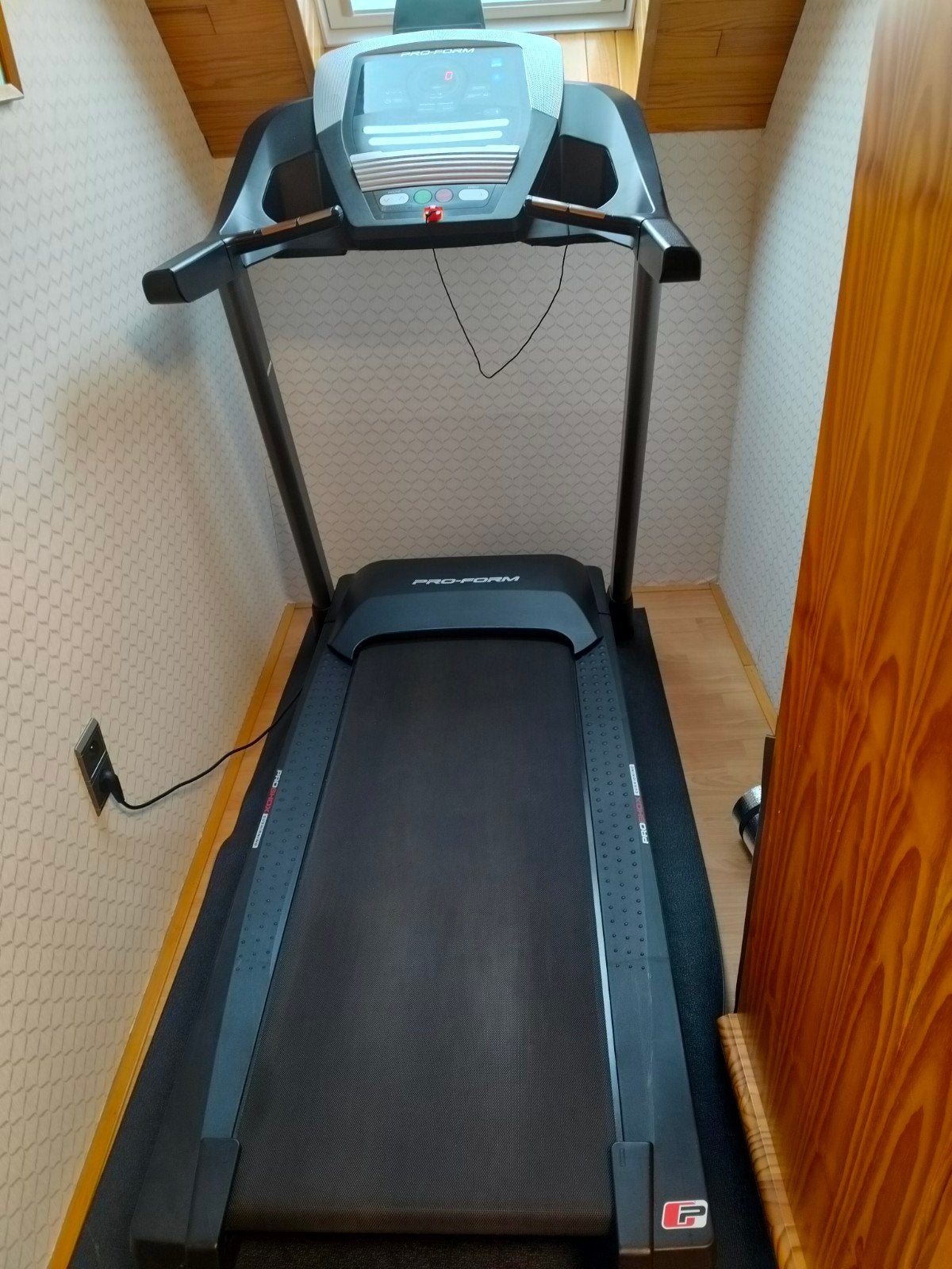 professionele loopband lees beschrijving, Sport en Fitness, Fitnessapparatuur, Ophalen, Loopband