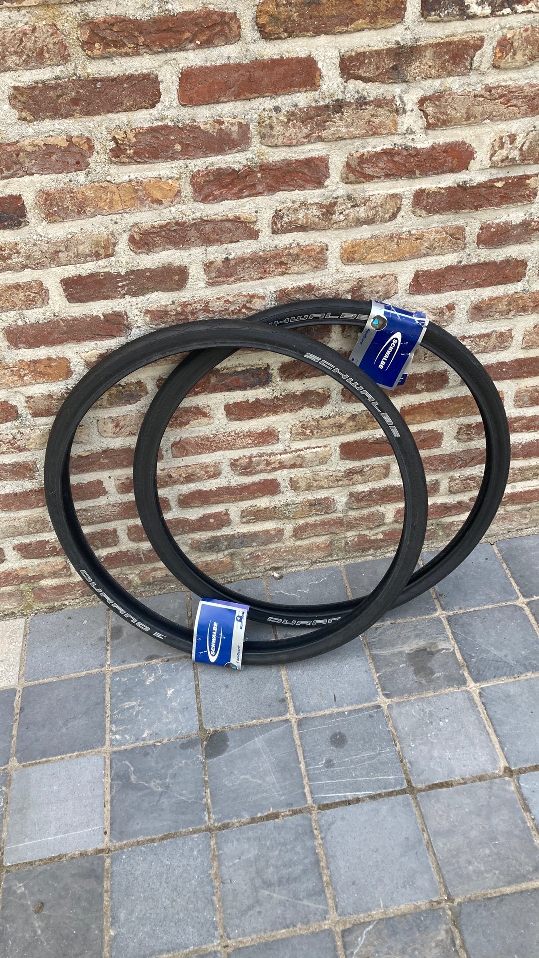 Swalbe 26”x 1,35 nieuwe Durano buitenbanden, Fietsen en Brommers, Ophalen, Zo goed als nieuw