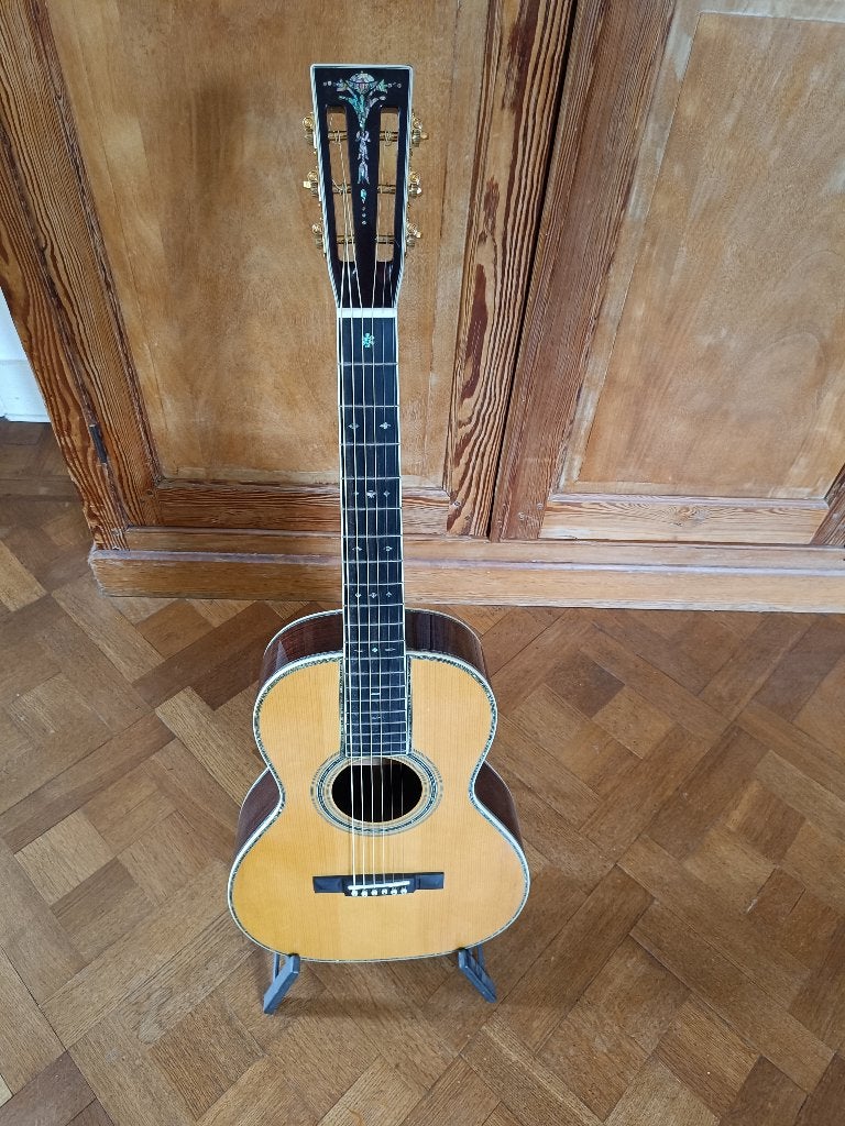 Sigma SOOR-45VS, Musique & Instruments, Enlèvement, Comme neuf, Guitare Western ou Guitare Folk, Avec valise