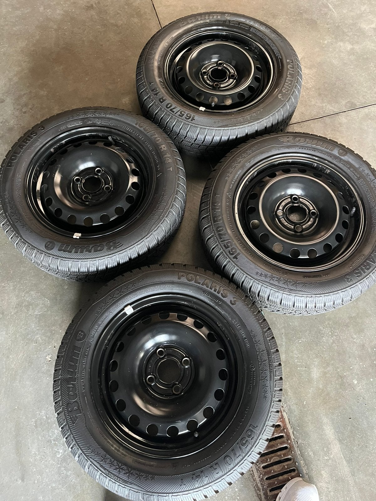 4jantes toles+ pneus hiver skoda cotigo 165/70/14p barum, Ophalen