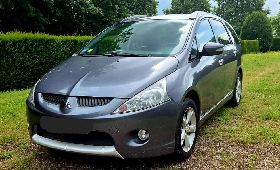 Mitsubishi Grandis 7 sièges Avec inspection, Autos, Argent ou Gris, Achat, 2400 cm³, Grandis