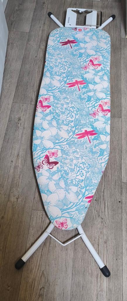 Brabantia strijkplank B met strijkijzerhouder 124x38cm, Ophalen, Nieuw