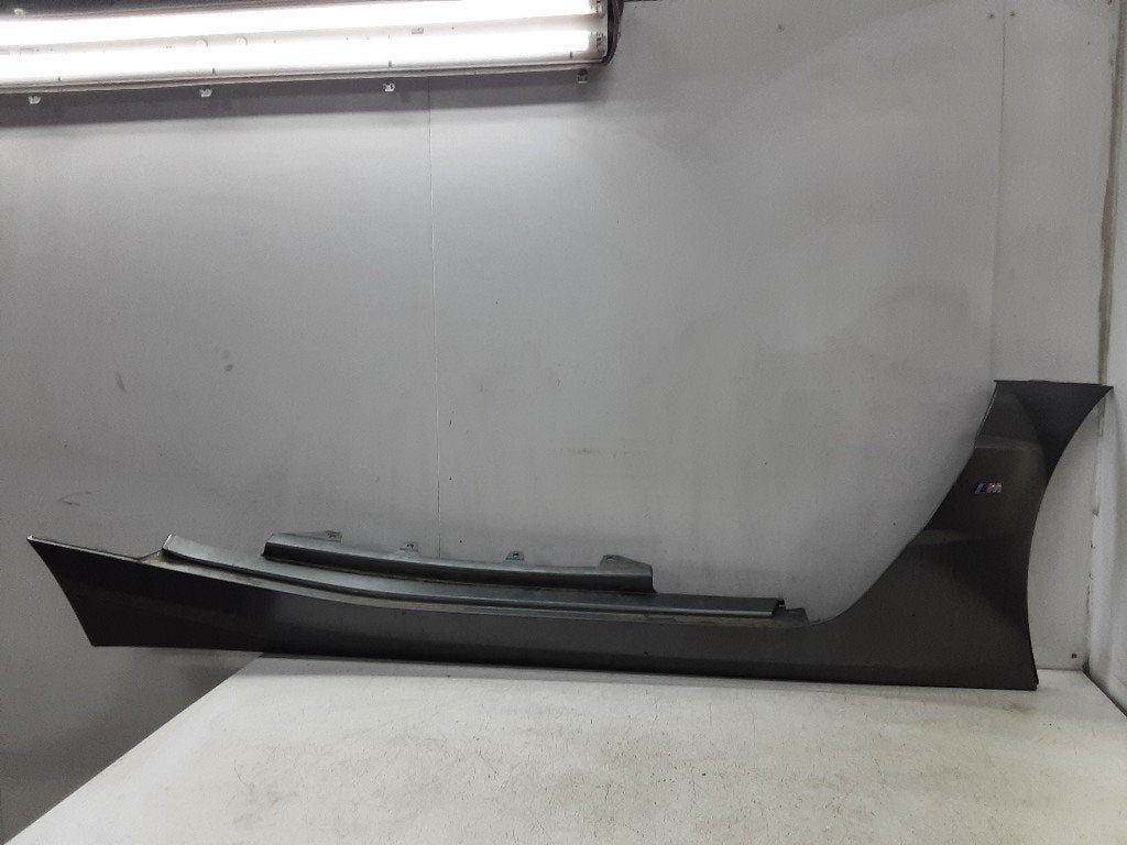 GARNITURE SEUIL DE PORTE BMW Z4 Roadster (G29) (01-2018/-), Mevr. I. Hauben, Utilisé, BMW, Rue de l'Espoir 34 34
4030  GRIVEGNÉE, BE