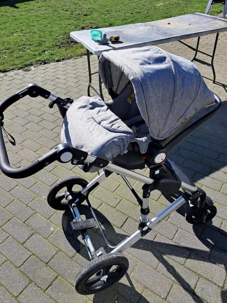 3in1 kinderwagen Mio Amore, Enfants & Bébés, Poussettes & Combinaisons, Autres marques, Avec siège auto, Enlèvement, Utilisé