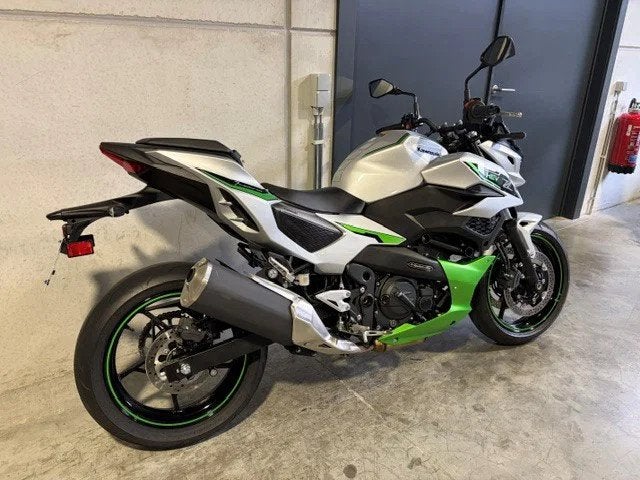 Kawasaki Z7 Hybride naked bike, Motos, Entreprise, Autre, 500 cm³
