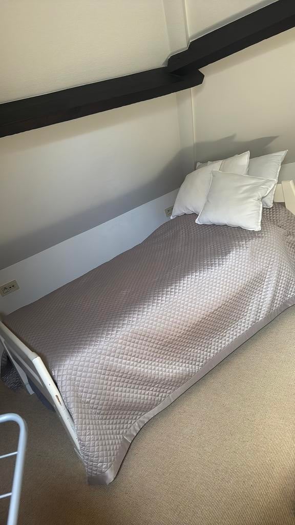 1 persoonsbed + 1 persoonsbodem, Ophalen, Zo goed als nieuw, Matras