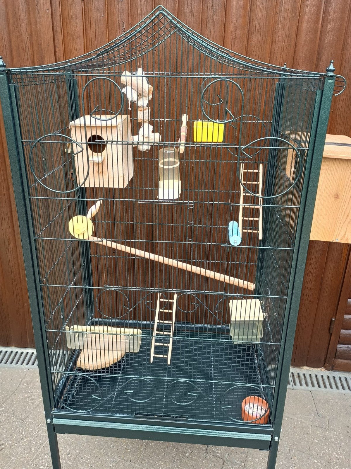 vogelkooi met toebehoren, Ophalen, Gebruikt, Metaal, Vogelkooi