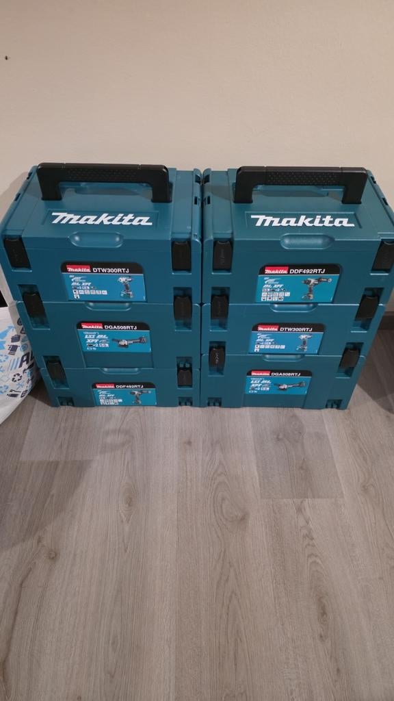 Makita, Enlèvement ou Envoi