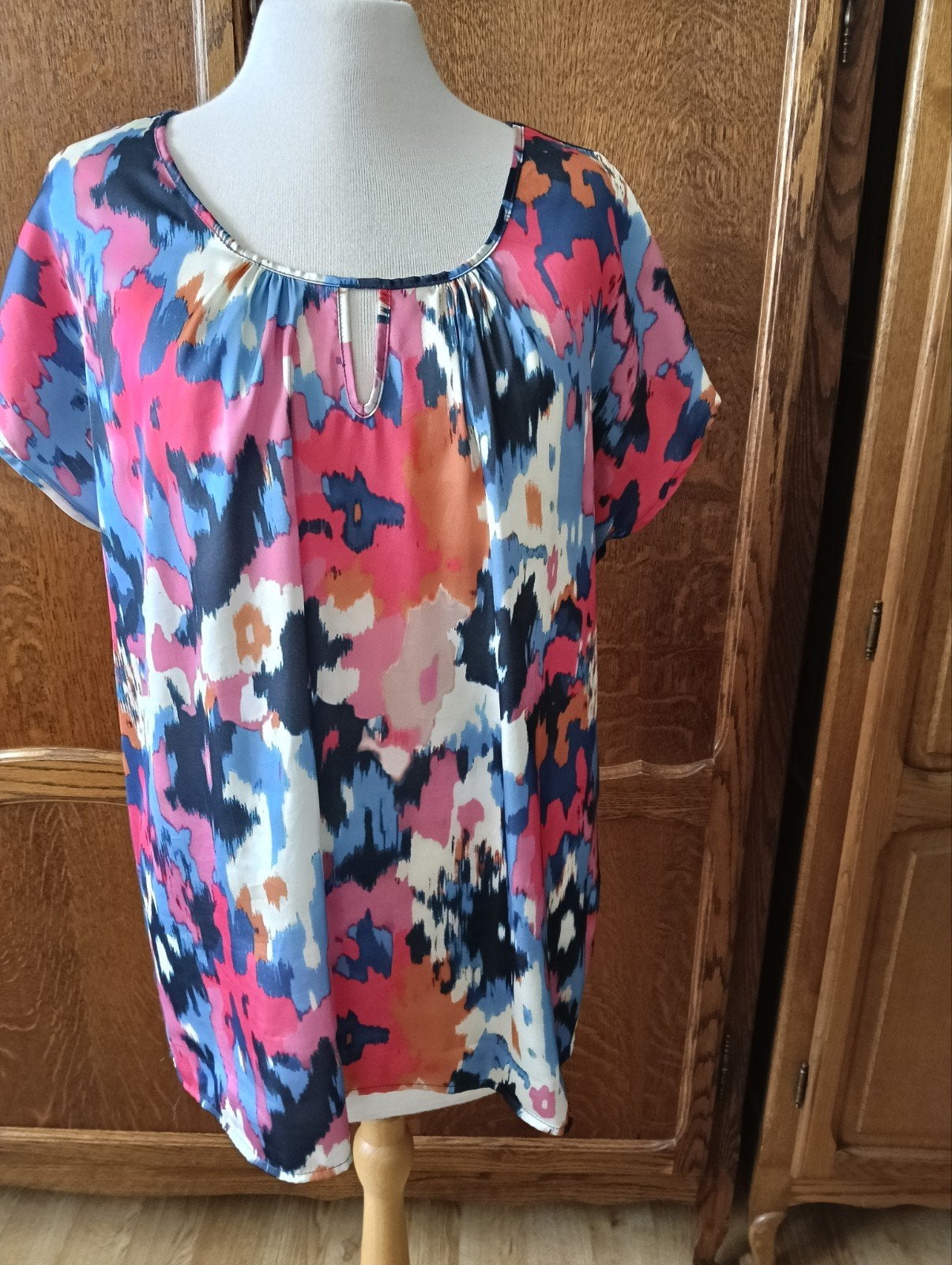 Fleurig t shirt, Vêtements | Femmes, Grandes tailles, Rouge, Chemisier ou Tunique, Porté, More & more