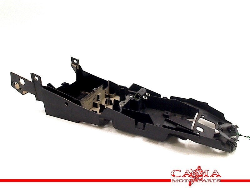 BAC A BATTERIE FZ 8 2011-2015 (FZ8 FAZER) (2D1-8212B), Dhr. S. di Majo, Utilisé, Info@cama-motorparts.nl, P.J. Troelstraweg 8 8
3144 CX  MAASSLUIS, NL