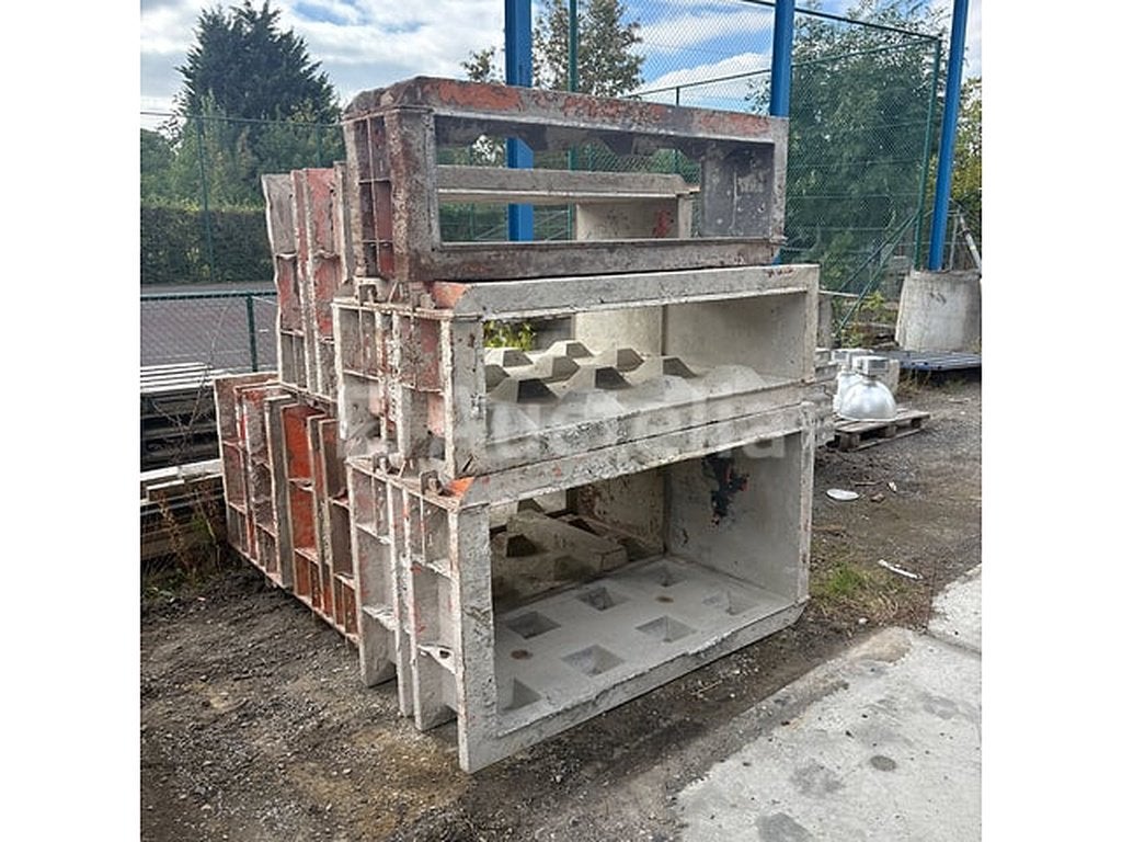 Ensemble de coffrages pour blocs béton Betonblock, Articles professionnels