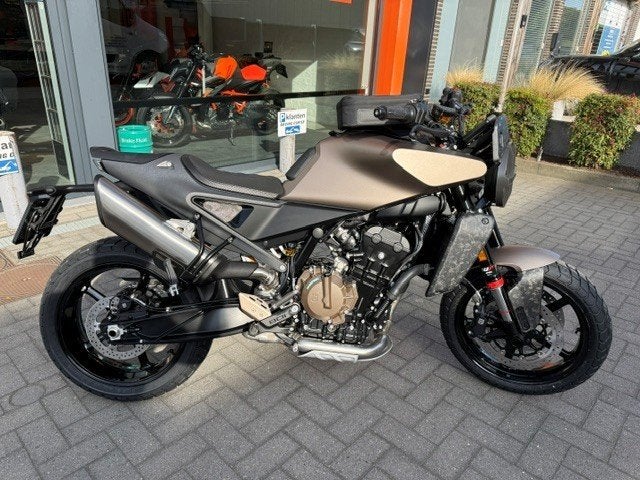 Husqvarna Svartpilen 801, Motos, Entreprise, 2 cylindres, Neuf, 801 cm³