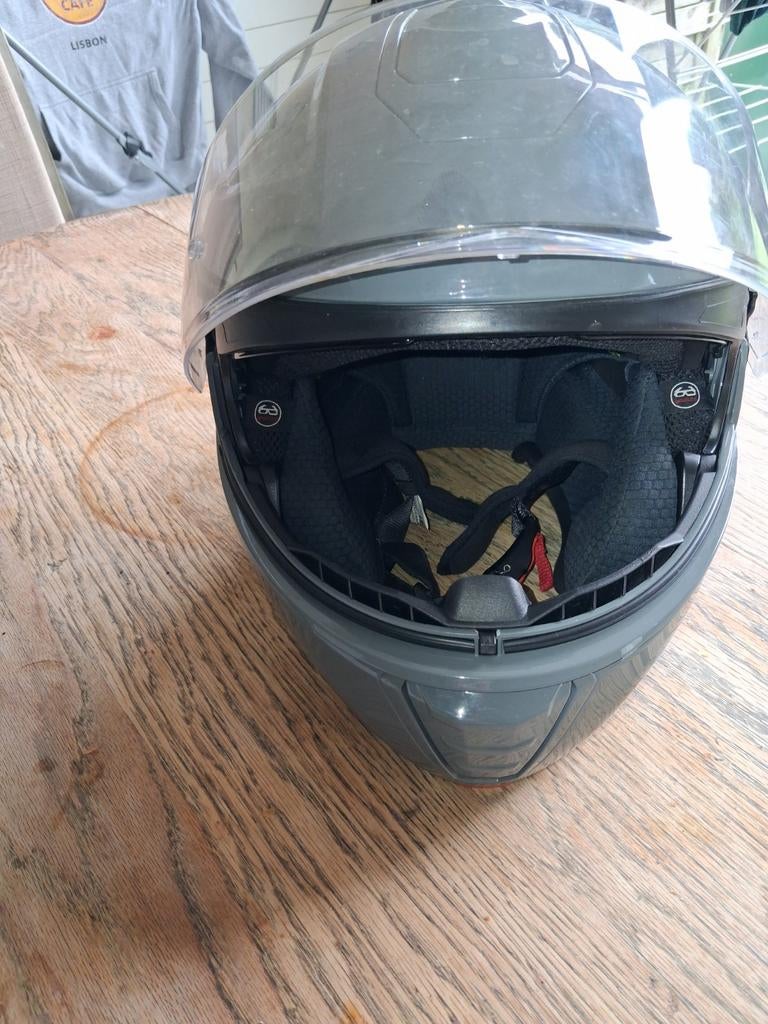Helm, Ophalen
