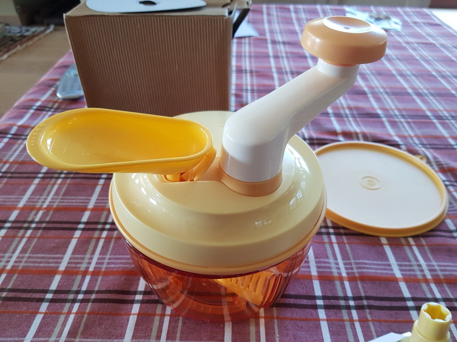 Tupperware quick chef, Enlèvement ou Envoi, Neuf, Jaune