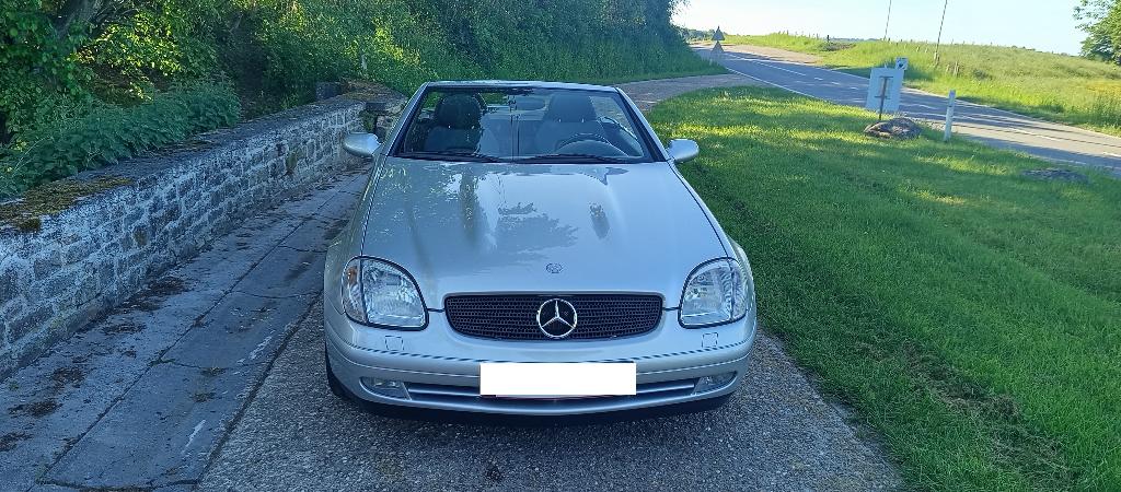 Mercedes SLK 230 compressor, 1345 kg, Zwart, Cabriolet, Particulier